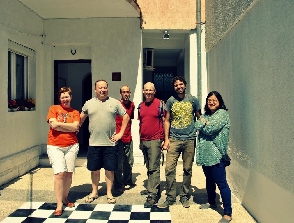 10 Coins Hostel & Tours Sofia Exterior foto