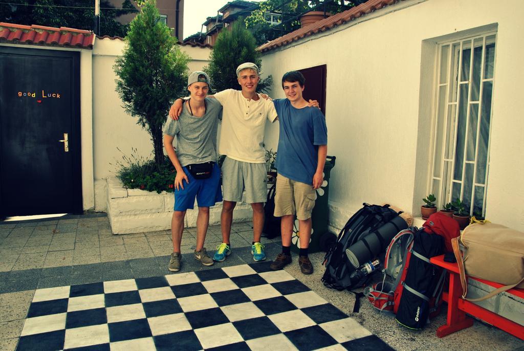 10 Coins Hostel & Tours Sofia Exterior foto